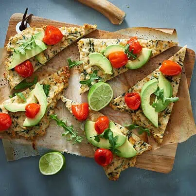 Pizza with Piquante Peppers and Avo