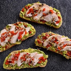 Open Chicken and Avo with Piquanté Peppers Sandwich