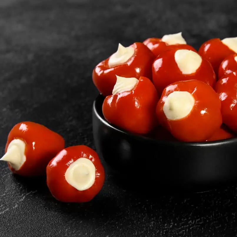 Piquante Peppers filled with Soft Cheese in Bowl