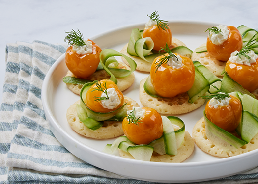 Yellow Piquanté Pepper Canapés