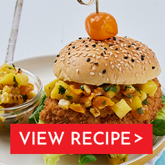 chicken burger with yellow piquanté pepper salsa