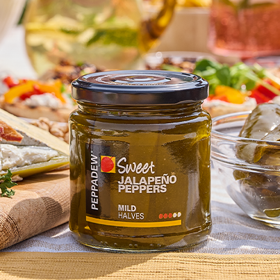 mild jalapeno halves 260g on lunch table